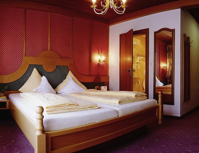 Doppelzimmer Gaierwally Hotel Alpenrose Lechtal